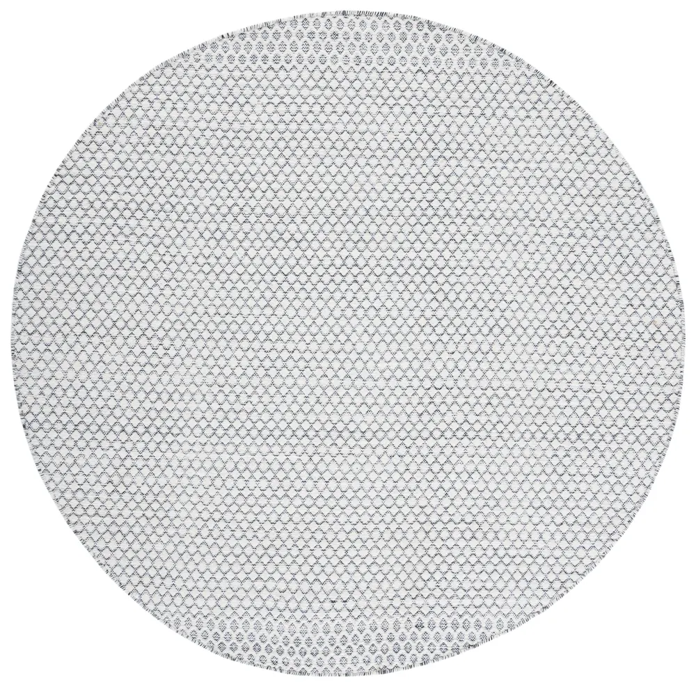 Safavieh Montauk 6'-0