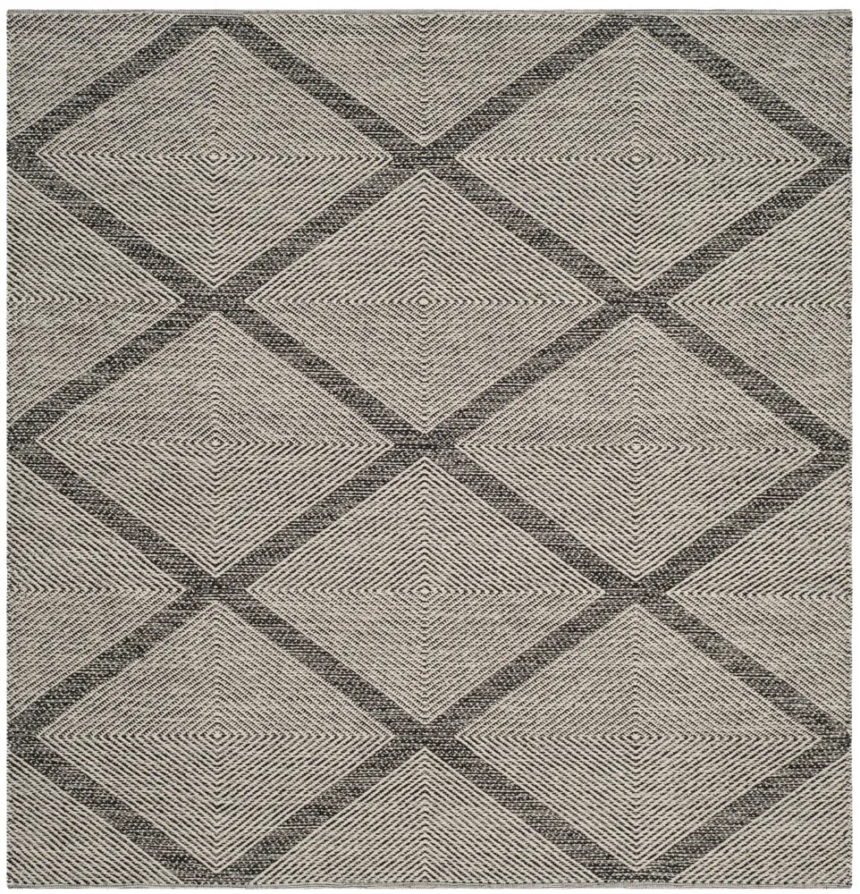 Safavieh Montauk 6'-0