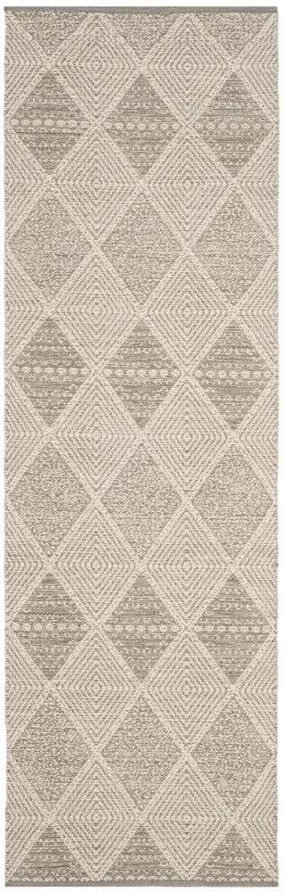 Safavieh Montauk 2'-3