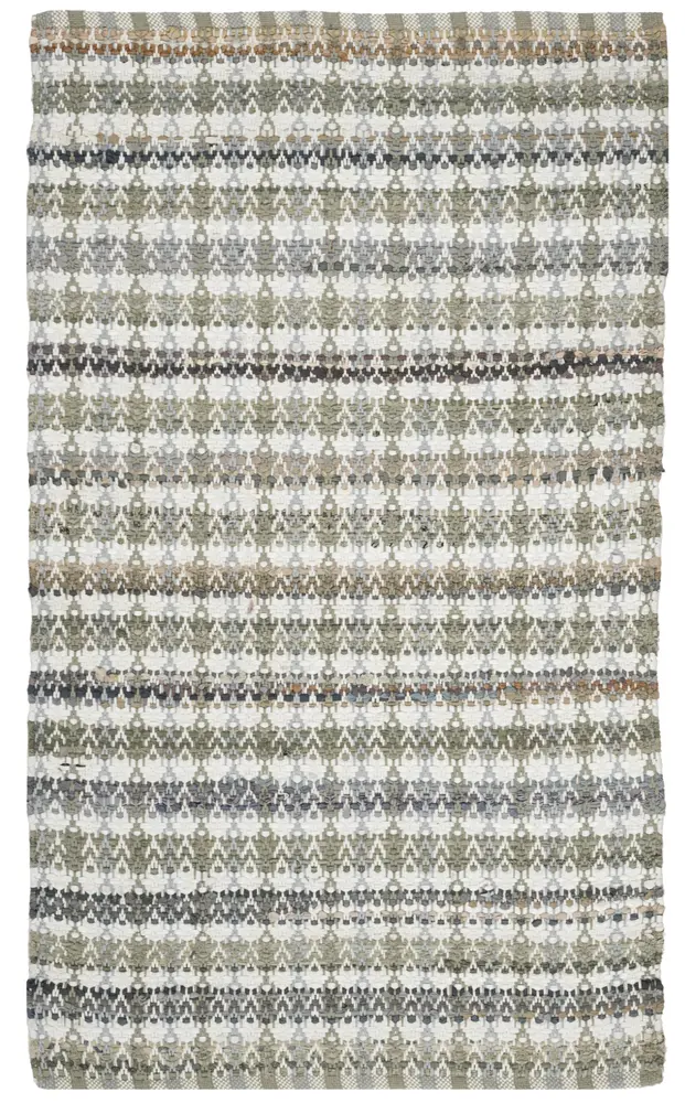 Safavieh Montauk 3'-0