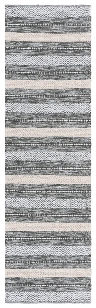 Safavieh Montauk 2'-3