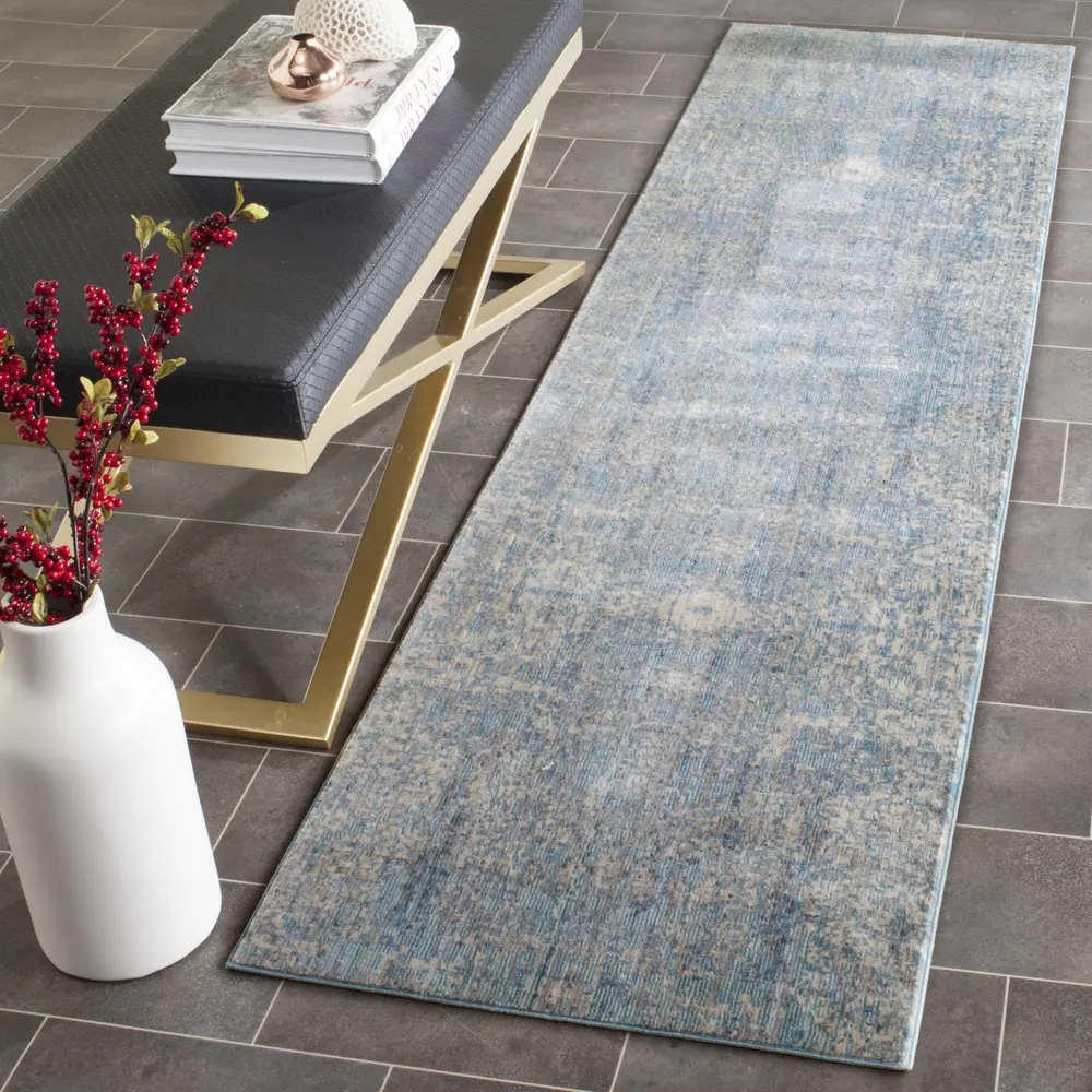 Safavieh Mystique 2'-3