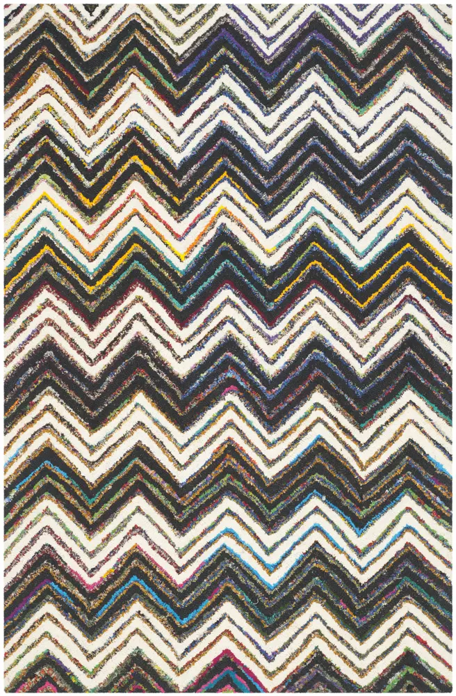 Safavieh Nantucket 4'-0