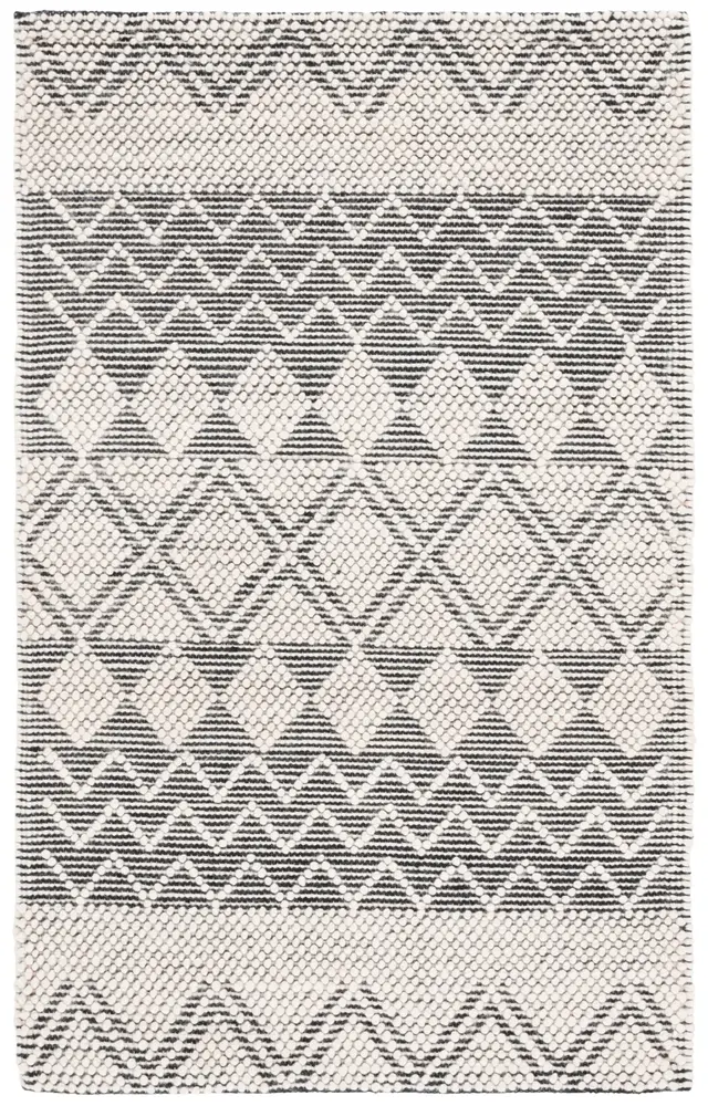 Safavieh Natura 3'-0