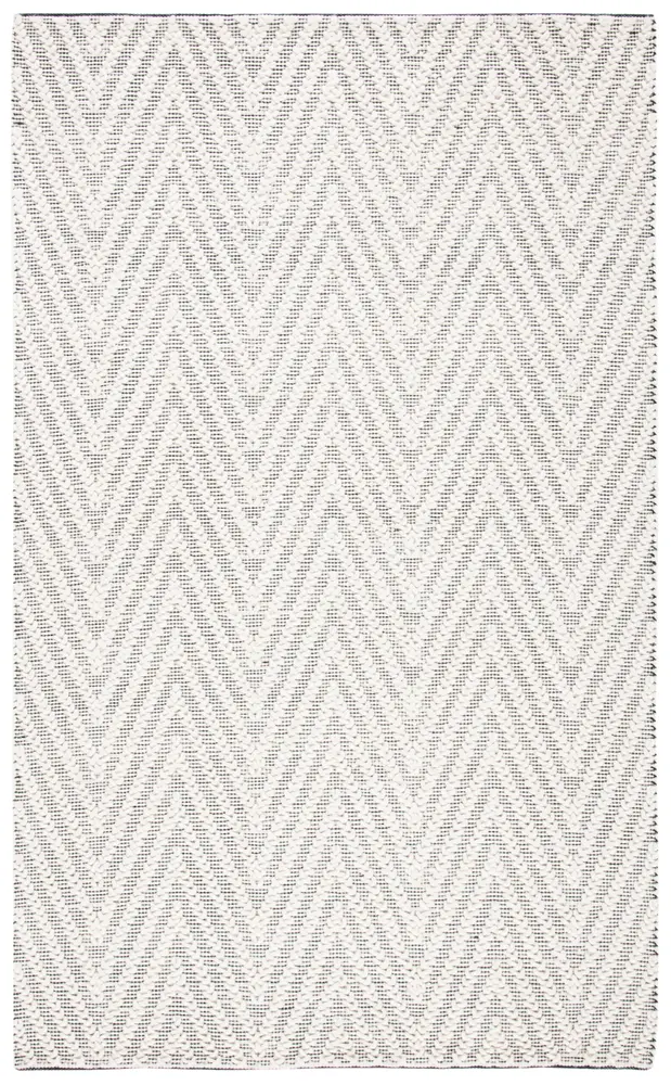 Safavieh Natura 4'-0