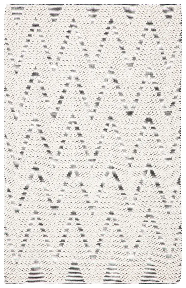 Safavieh Natura 5'-0