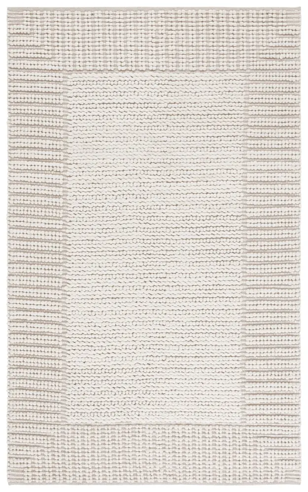 Safavieh Natura 4'-0