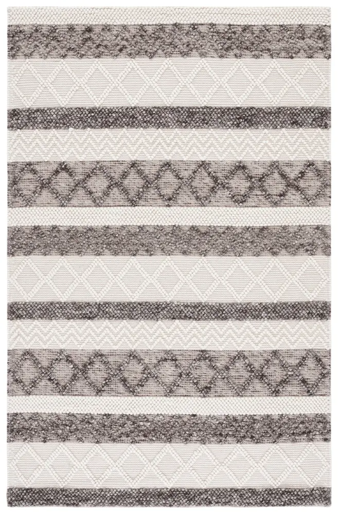 Safavieh Natura 4'-0