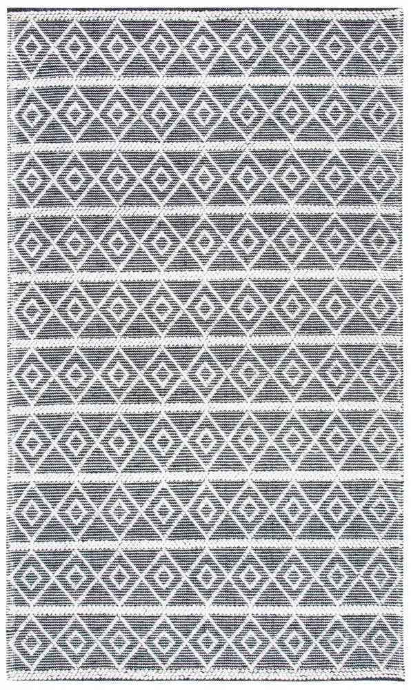 Safavieh Natura 4'-0