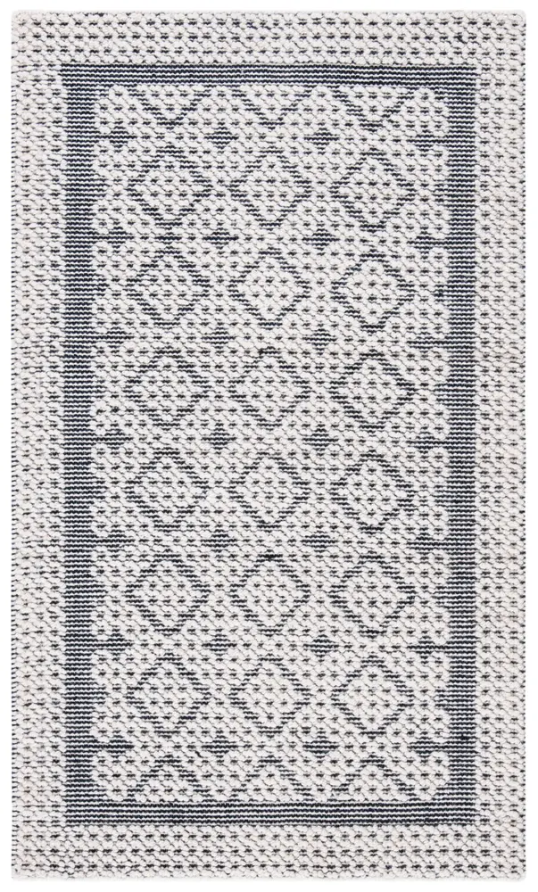 Safavieh Natura 3'-0