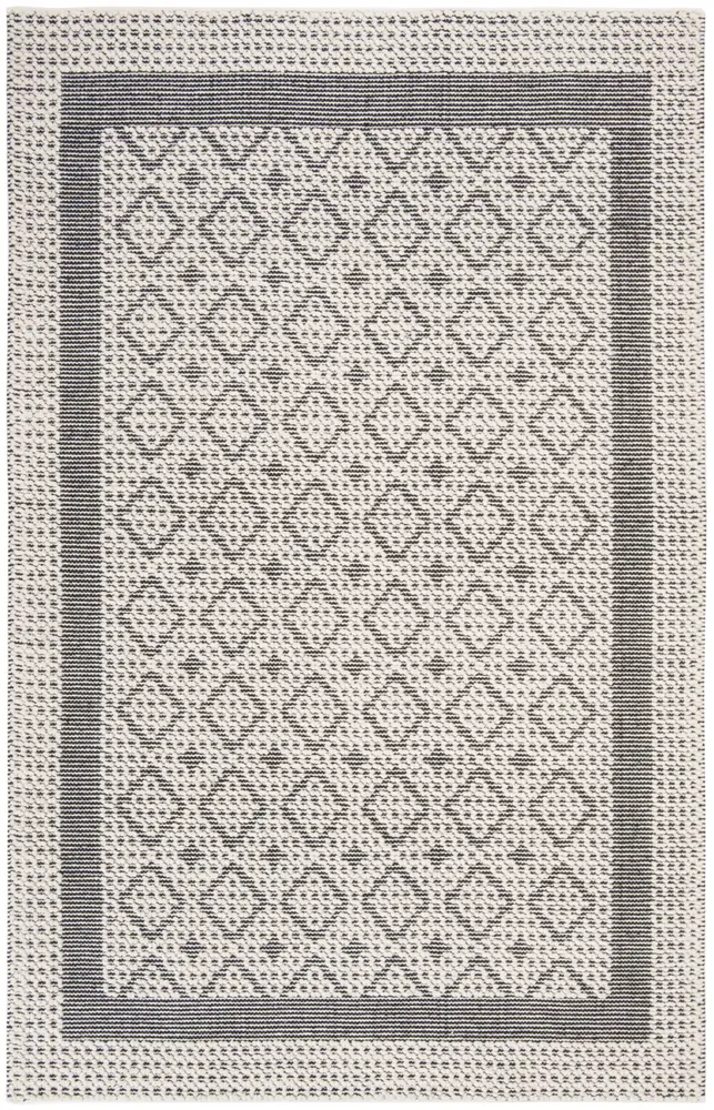 Safavieh Natura 5'-0