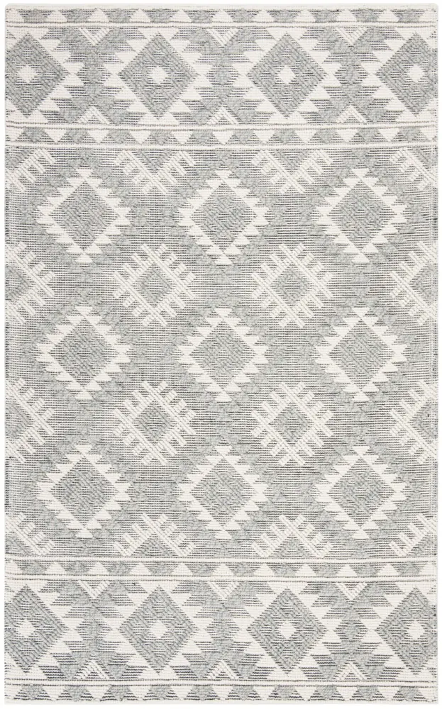 Safavieh Natura 5'-0