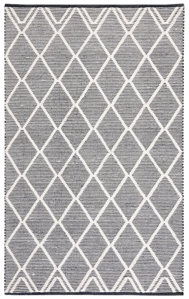 Safavieh Natura 5'-0