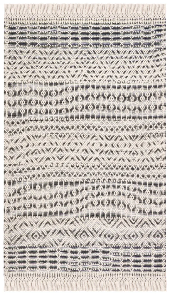 Safavieh Natura 5'-0