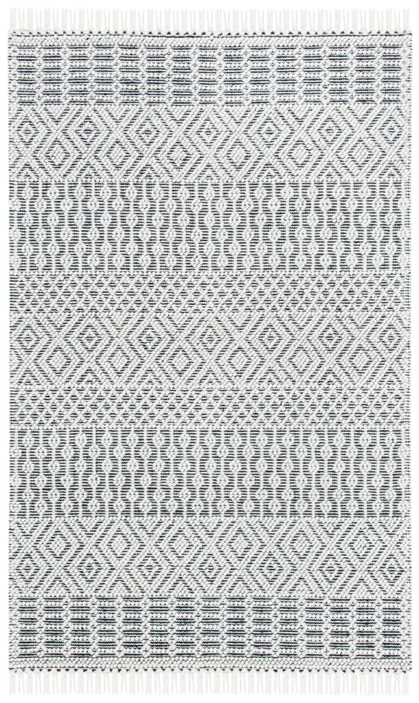 Safavieh Natura 4'-0