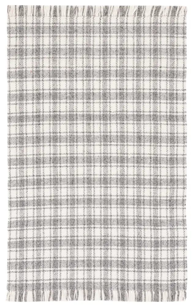 Safavieh Natura 5'-0