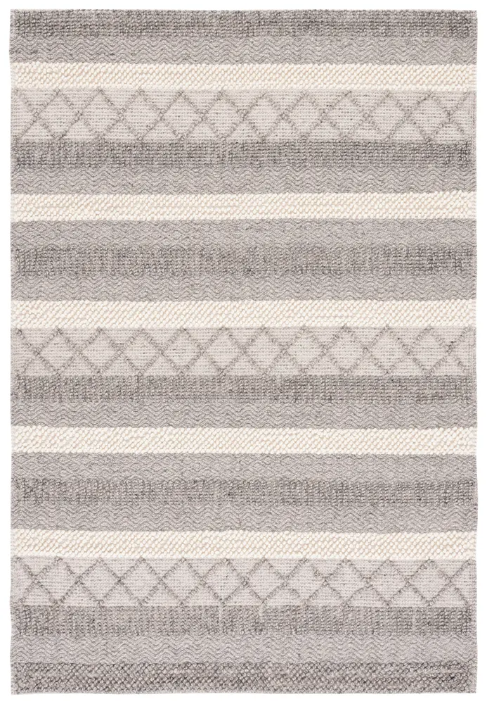 Safavieh Natura 2'-4