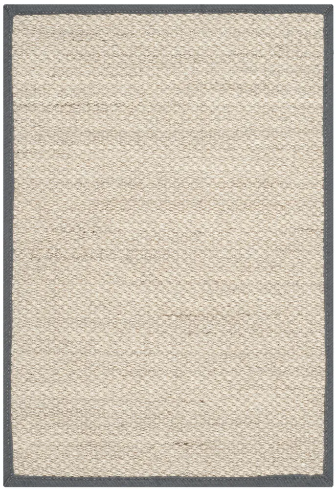 Safavieh Natural Fiber 2'-6