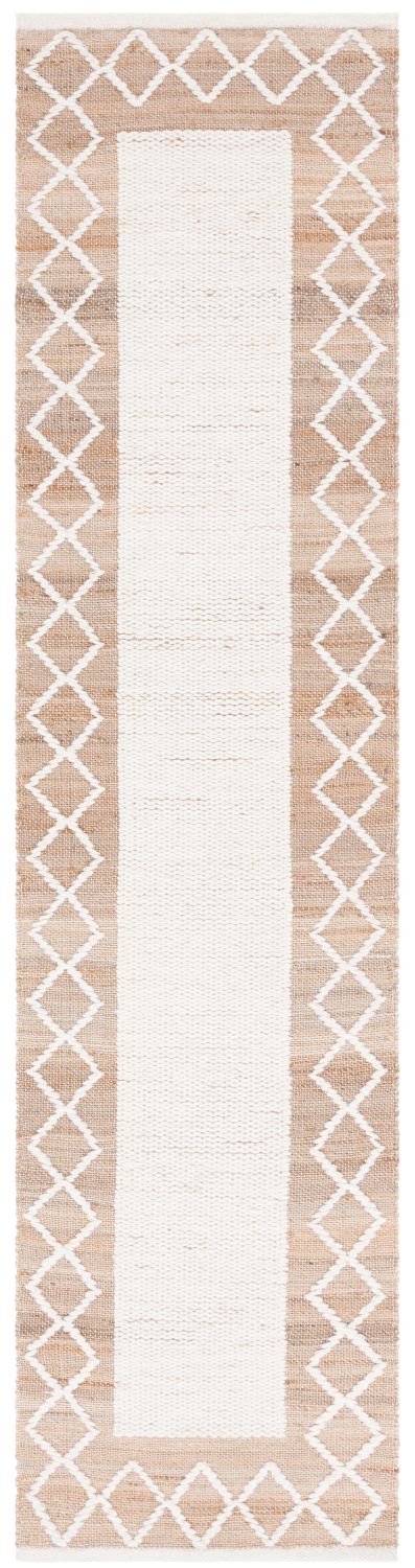 Safavieh Natural Fiber 2'-3