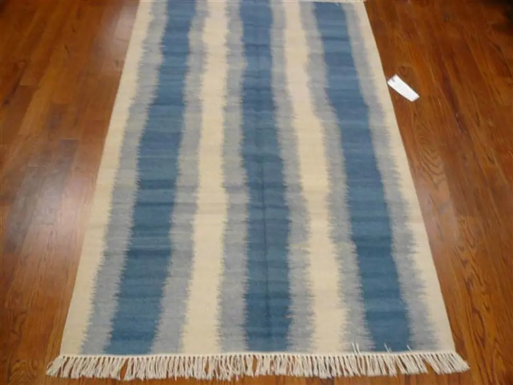 Safavieh Kilim 5'-0
