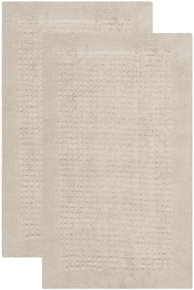 Safavieh Plush Master Bath 1'-9