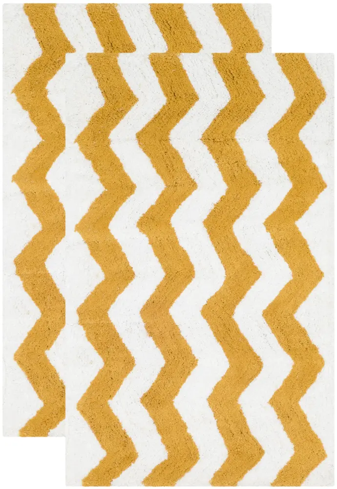 Safavieh Plush Master Bath 1'-9