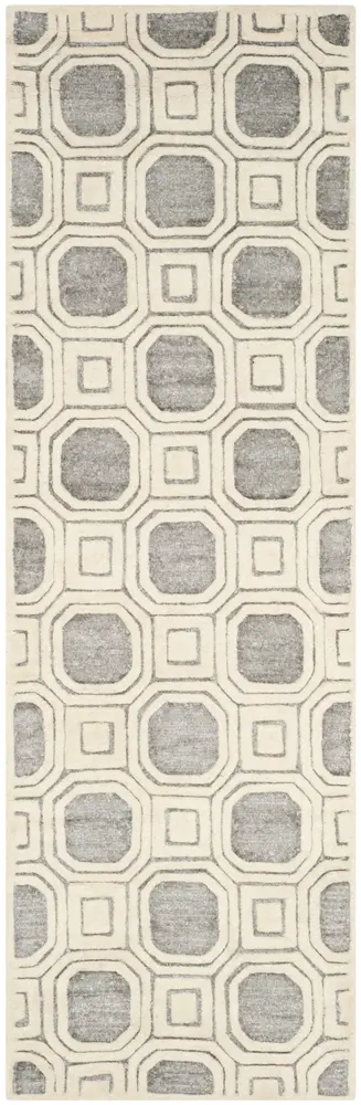 Safavieh Precious 2'-6