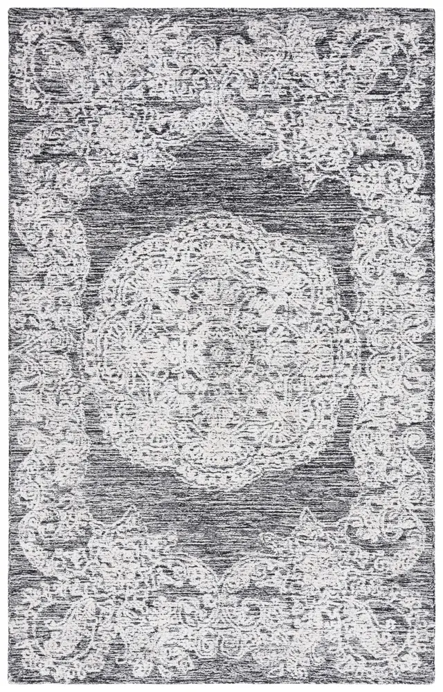 Safavieh Precious 4'-0