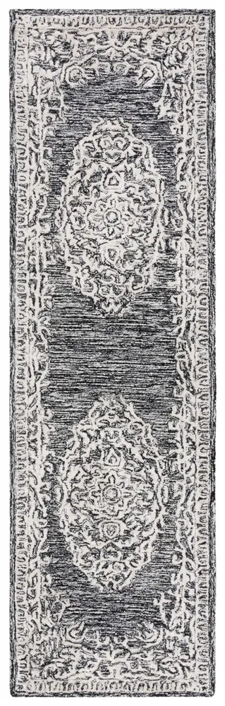 Safavieh Precious 2'-3