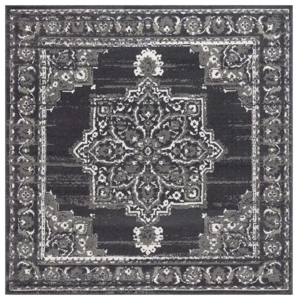 Safavieh Pyramid 6'-7