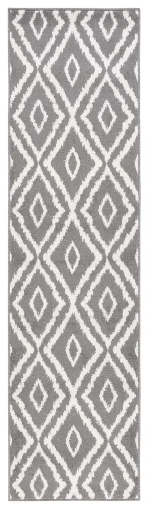 Safavieh Pyramid 2'-2