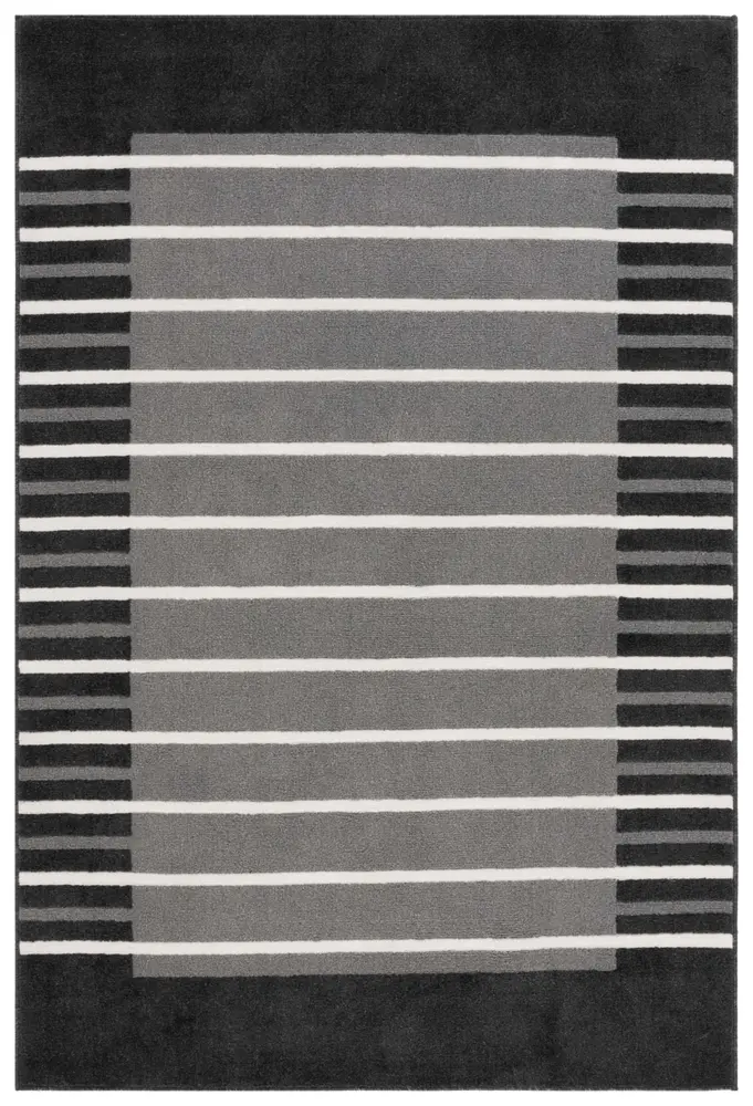 Safavieh Pyramid 4'-5