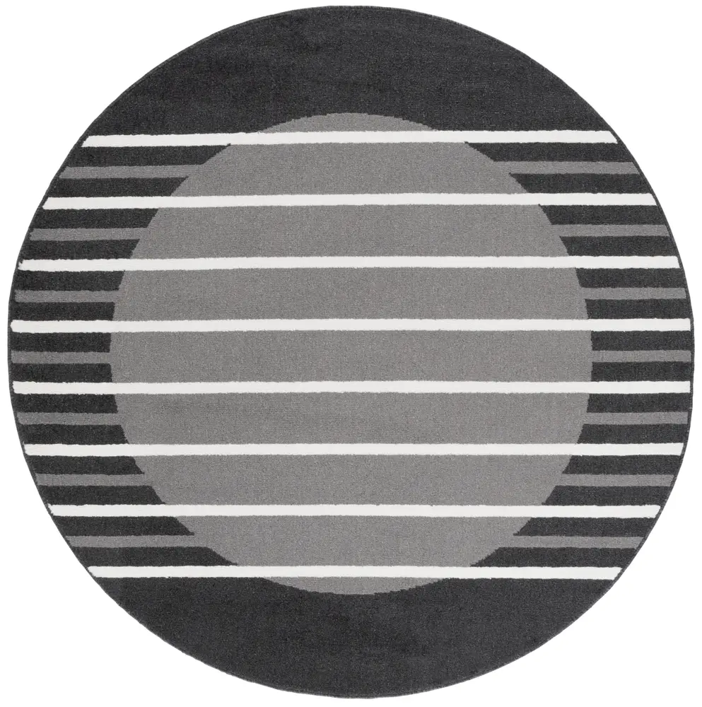 Safavieh Pyramid 6'-7