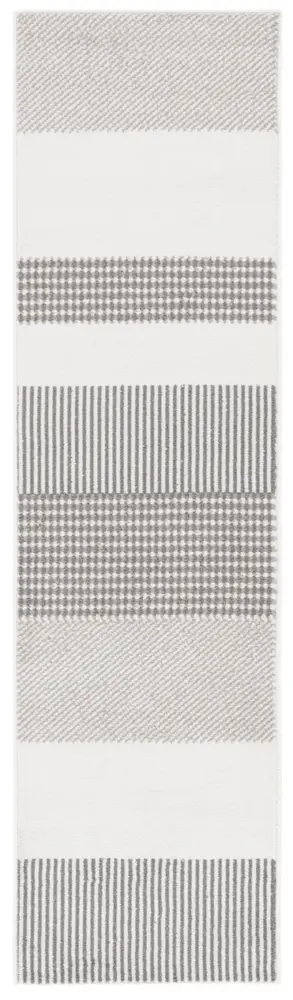 Safavieh Pyramid 2'-2