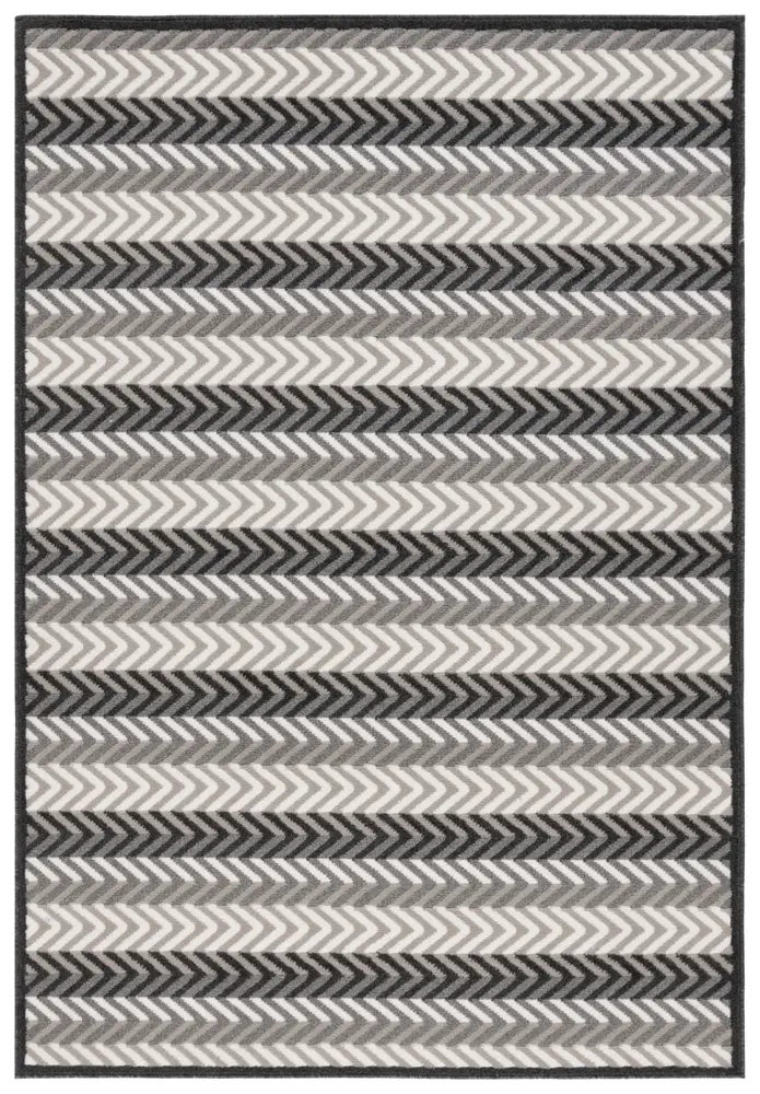 Safavieh Pyramid 4'-5