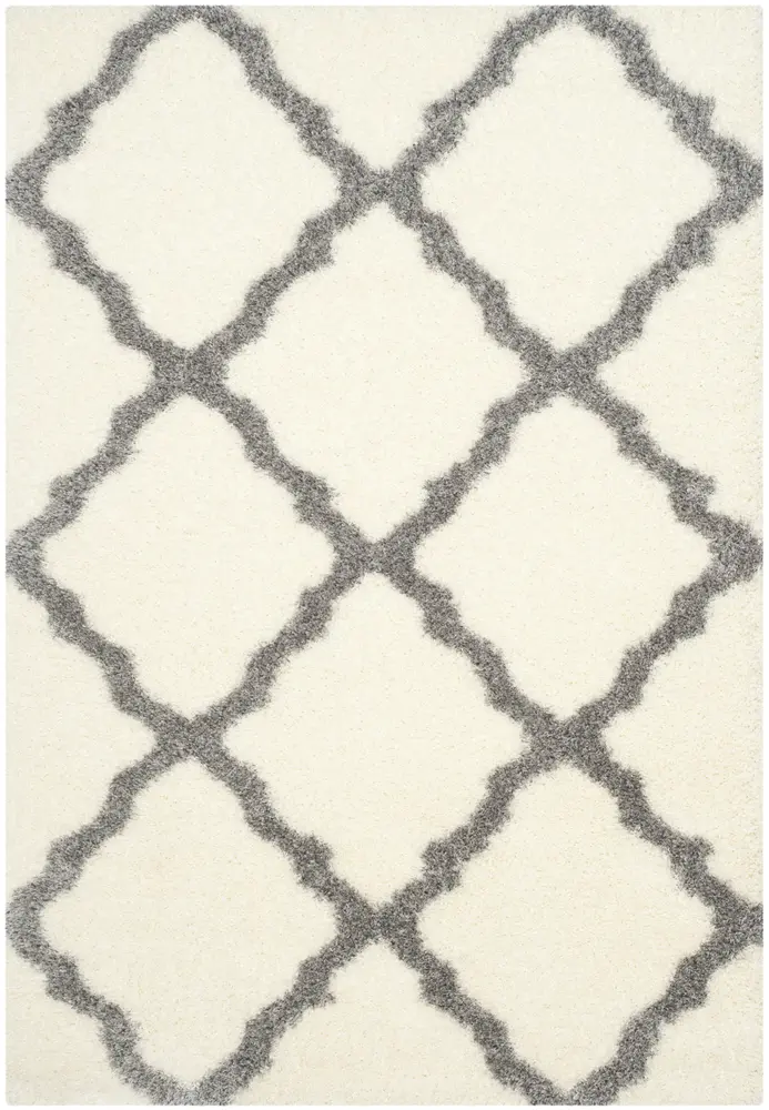 Safavieh Sgm-Montreal Shag 4'-0