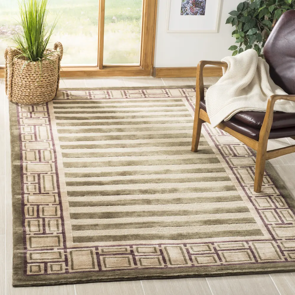 Safavieh Tibetan 5'-0