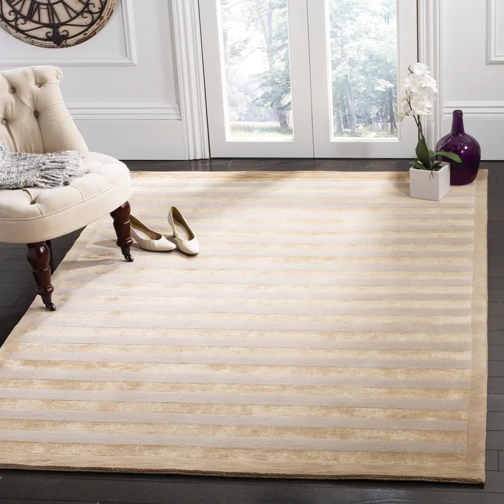 Safavieh Tibetan 4'-0