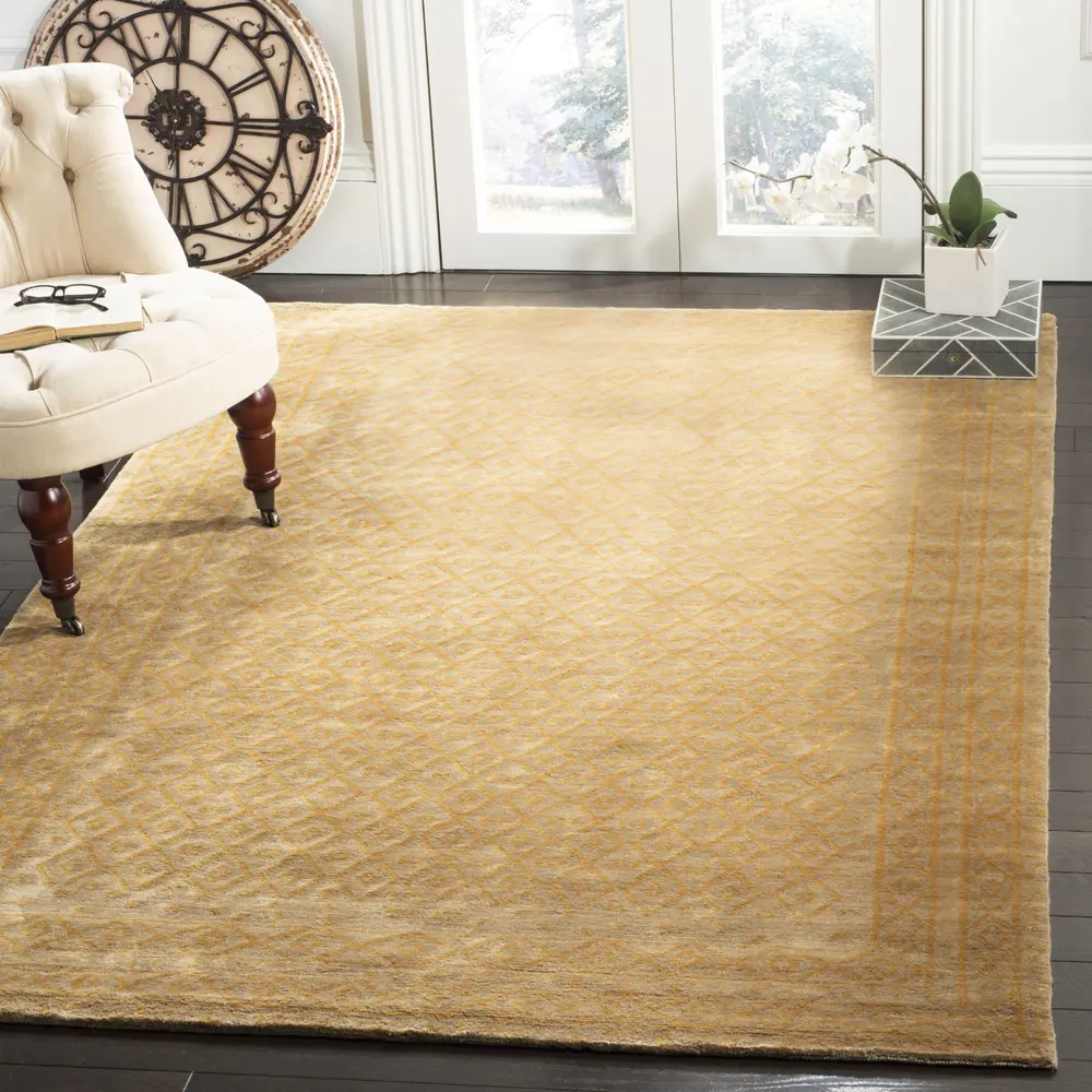 Safavieh Tibetan 4'-0