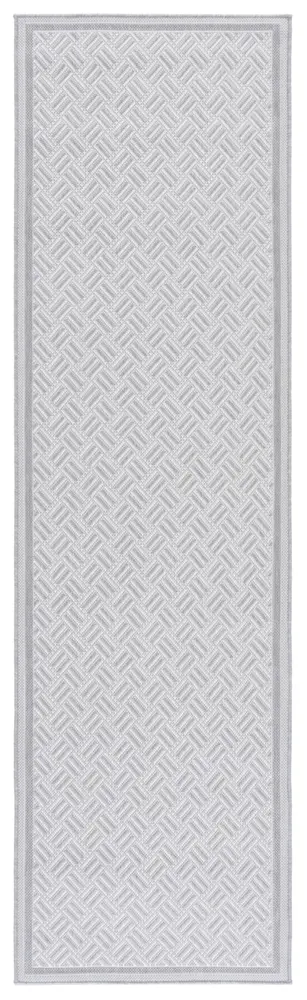 Safavieh Terrace 800 2'-3