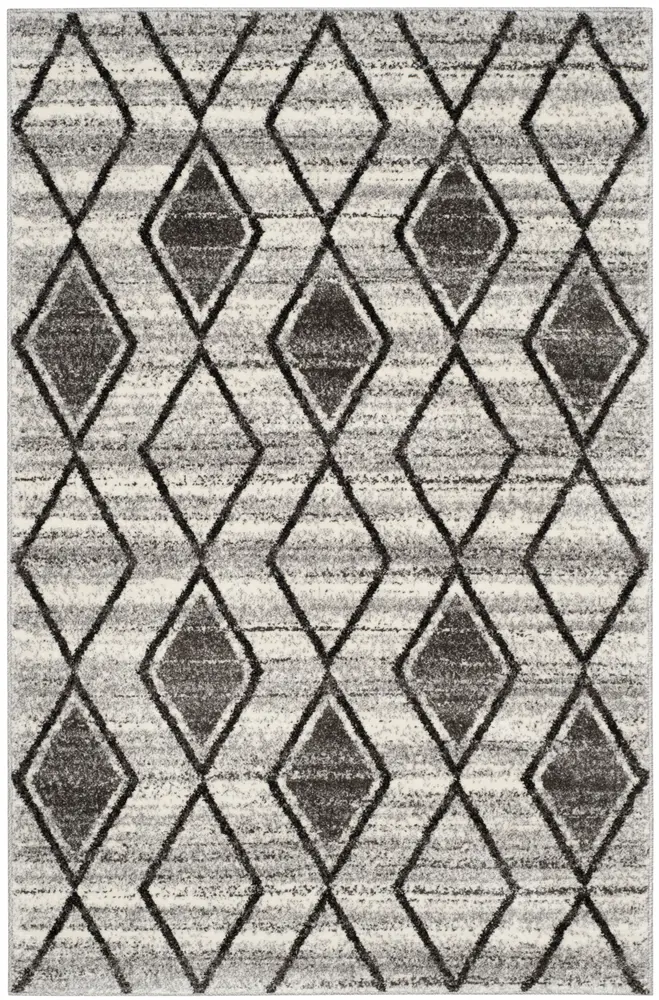 Safavieh Tunisia 4'-0