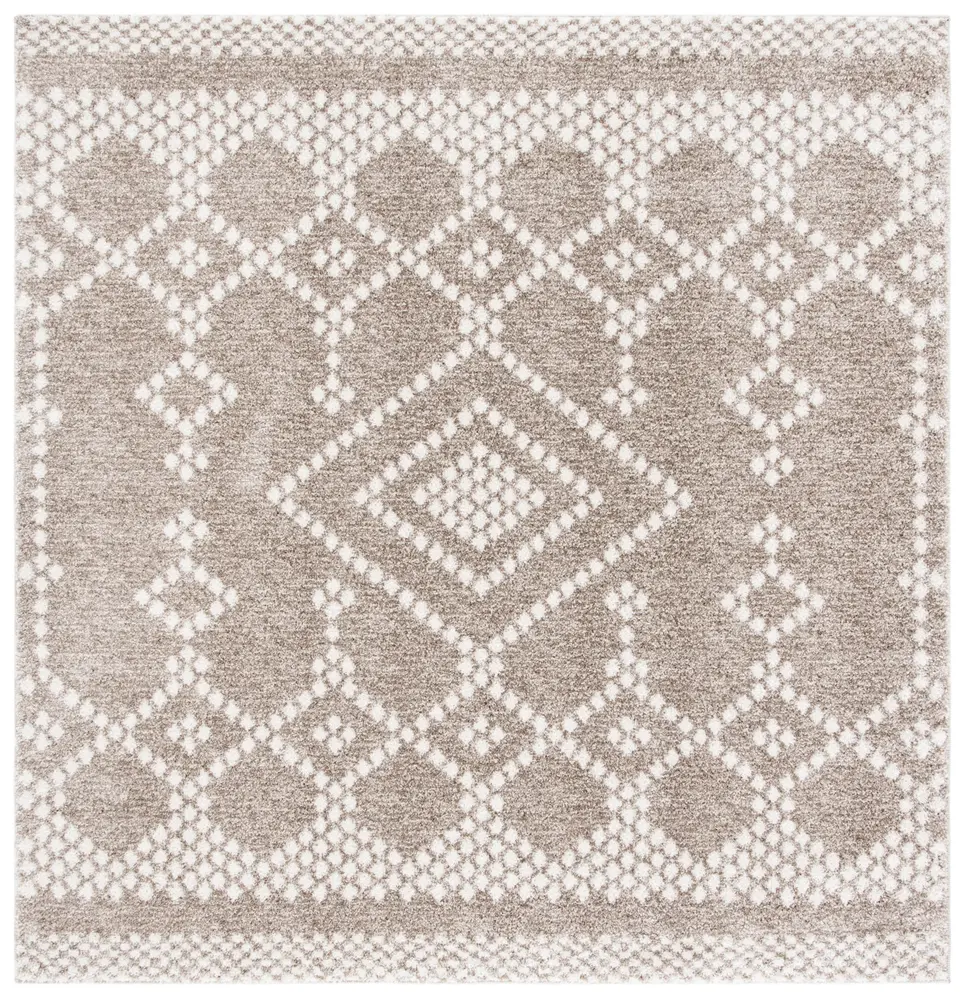 Safavieh Tunisia 6'-7