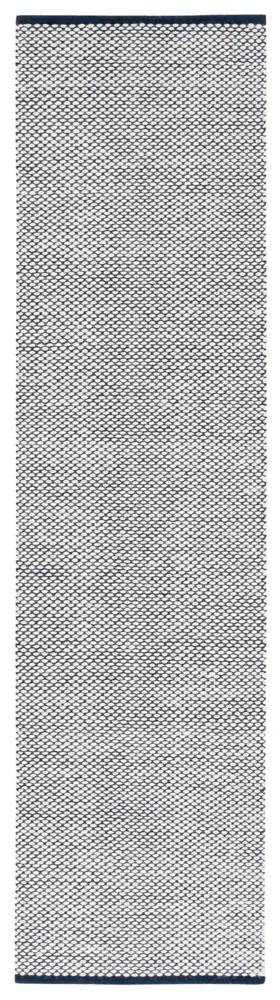 Safavieh Vermont 2'-3