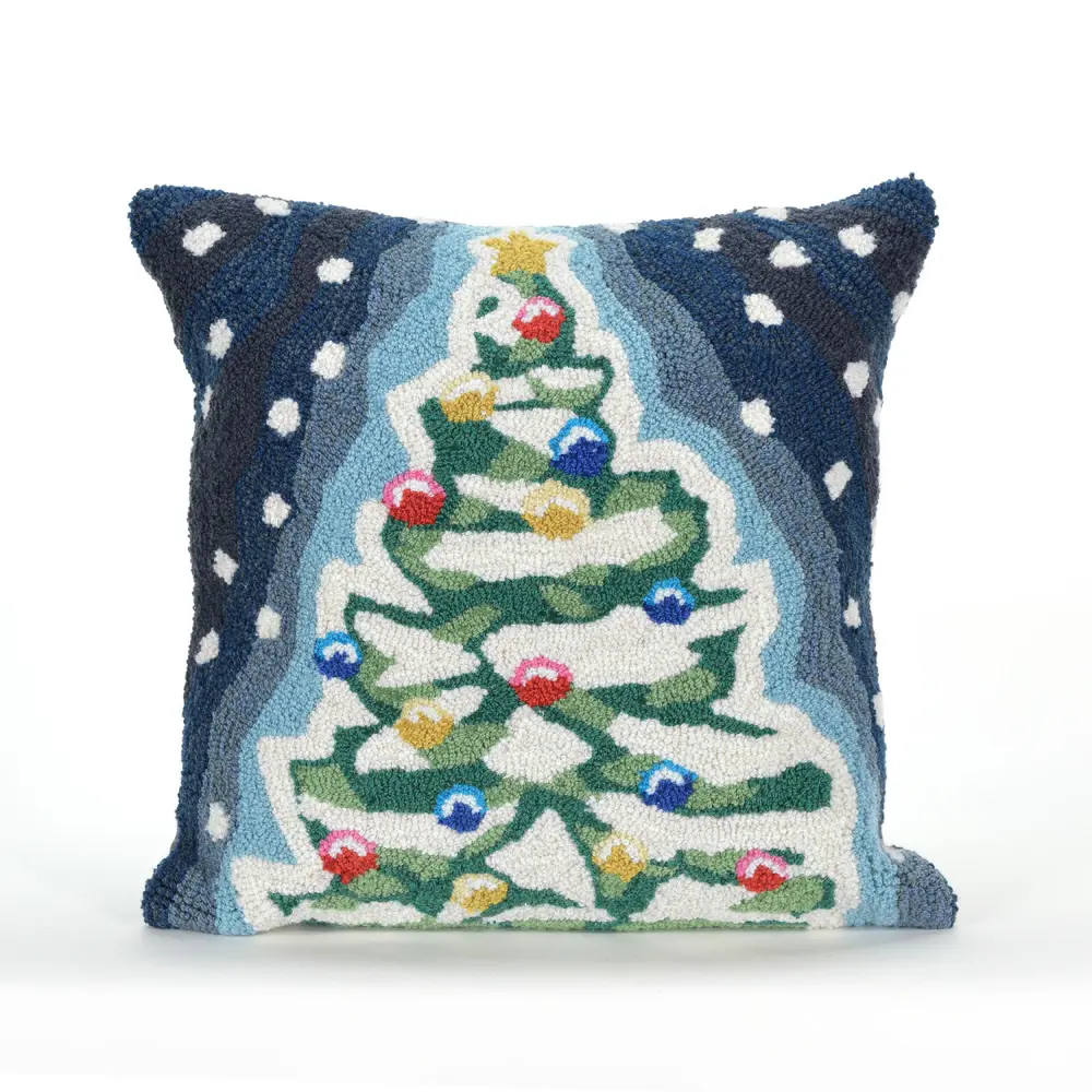 Liora Manne Frontporch Xmas Tree Indoor/Outdoor Pillow Midnight 18