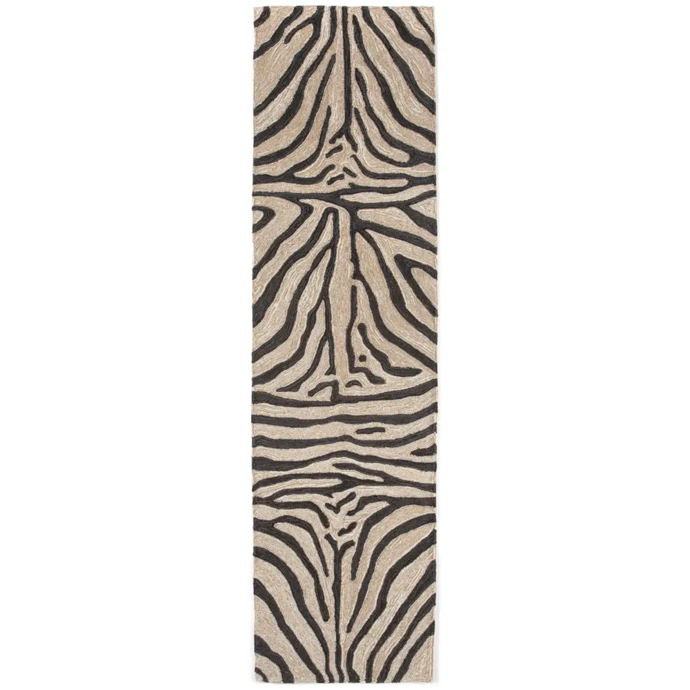 Liora Manne Ravella Zebra Indoor/Outdoor Area Rug Black 2' x 8'