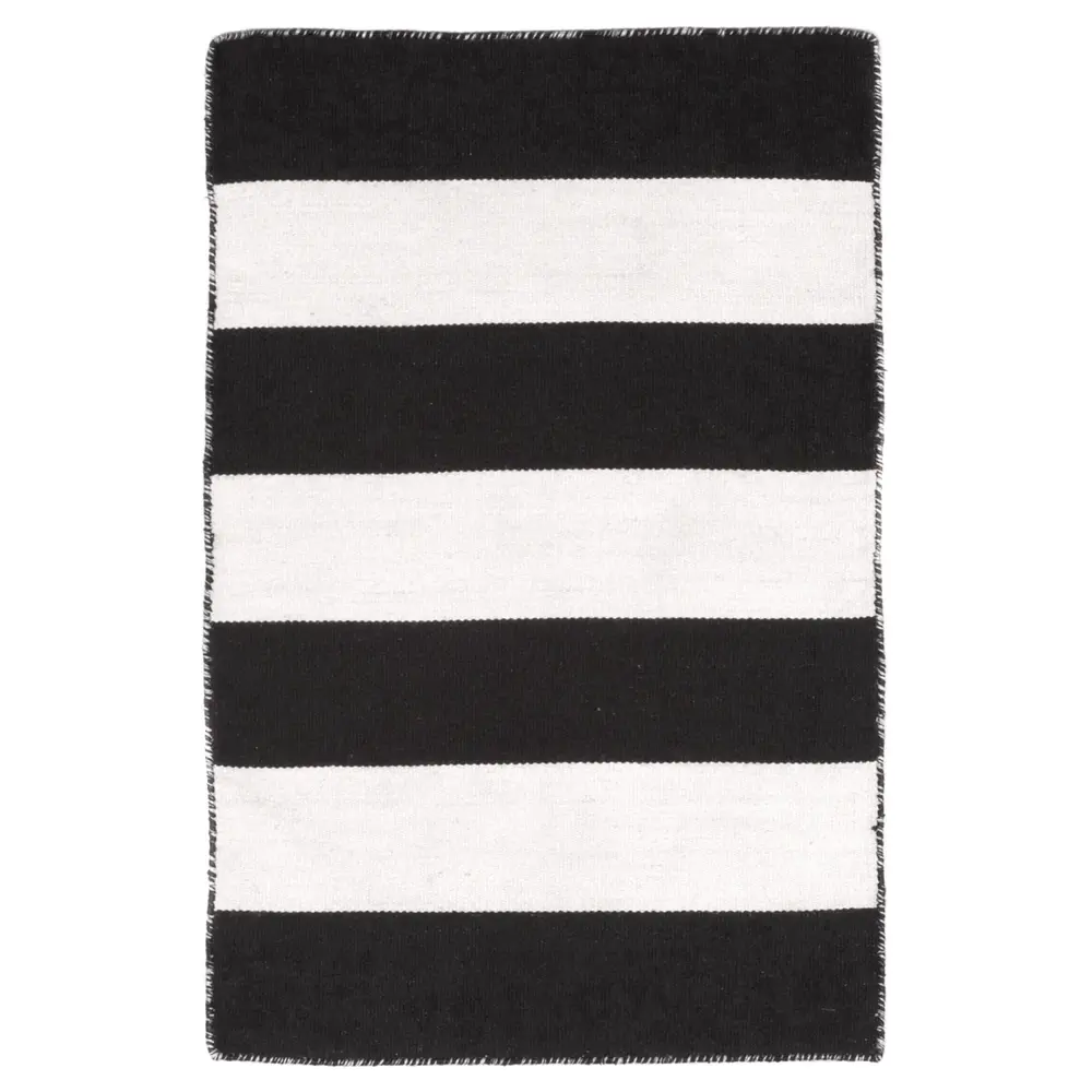 Liora Manne Sorrento Rugby Stripe Indoor/Outdoor Area Rug Black 2' x 3'