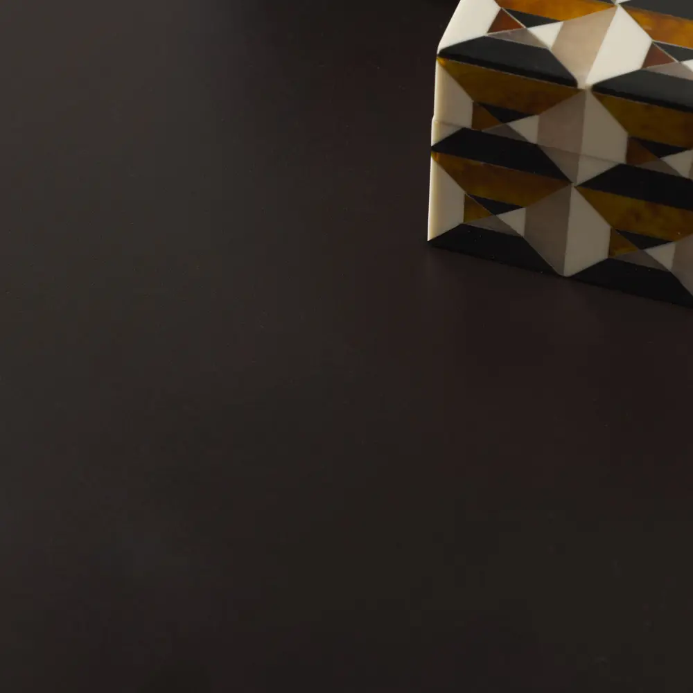 Basilio Accent Table