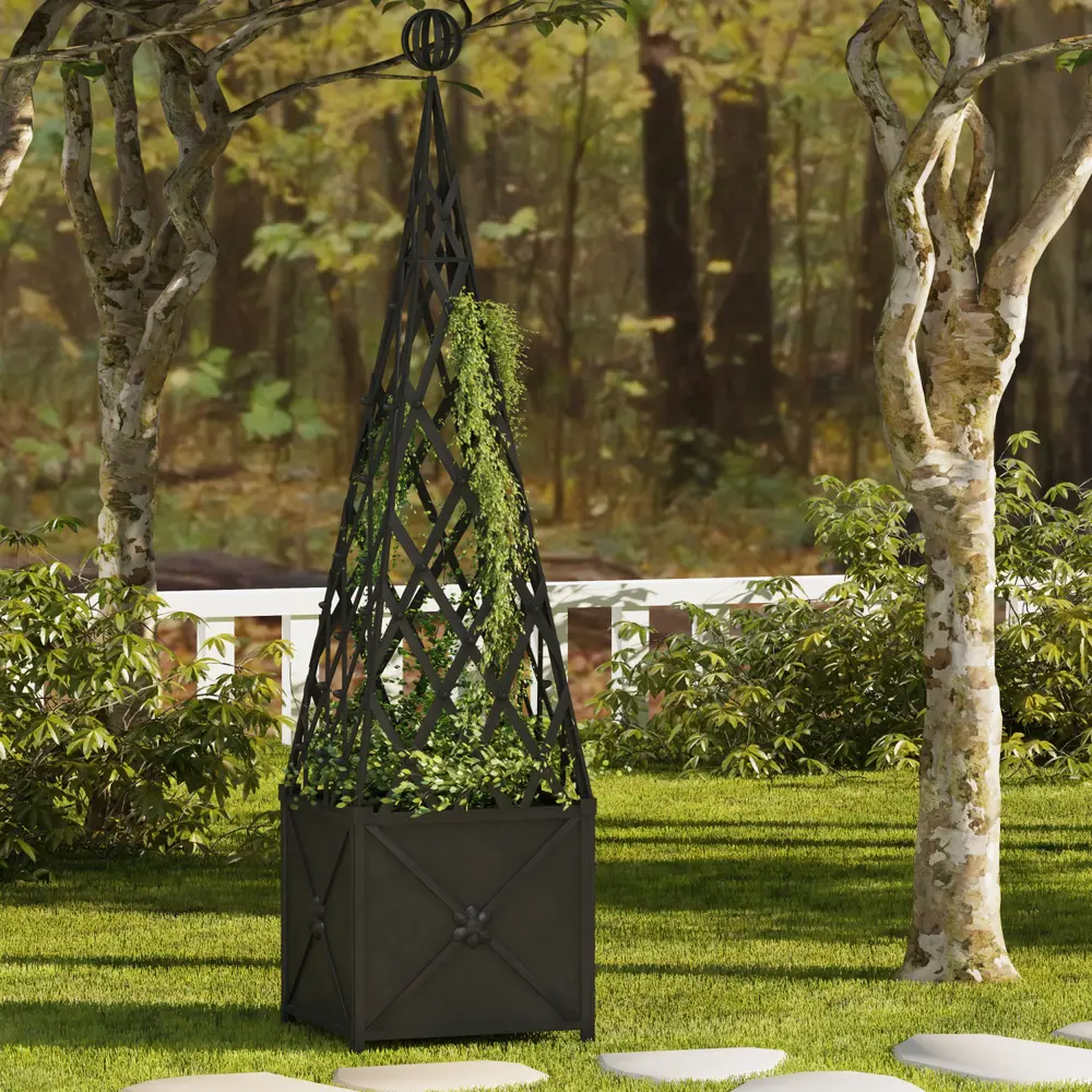 Caledonia Trellis Planter