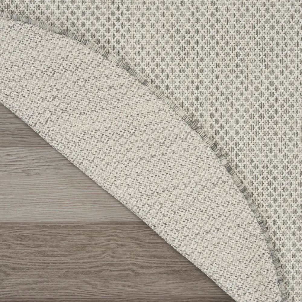 Nourison Courtyard 5' x Round Ivory Silver Modern Rug