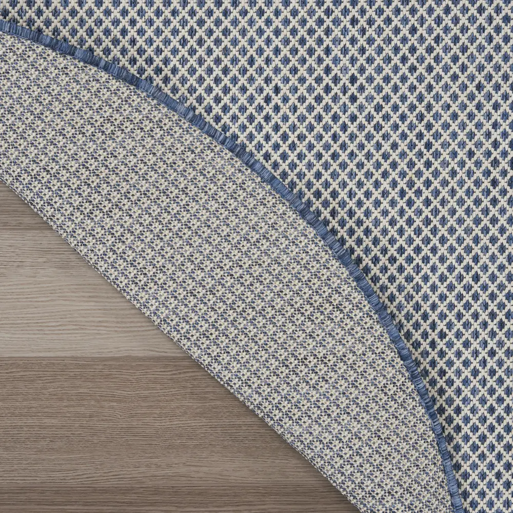 Nourison Courtyard 5' x Round Ivory Blue Modern Rug